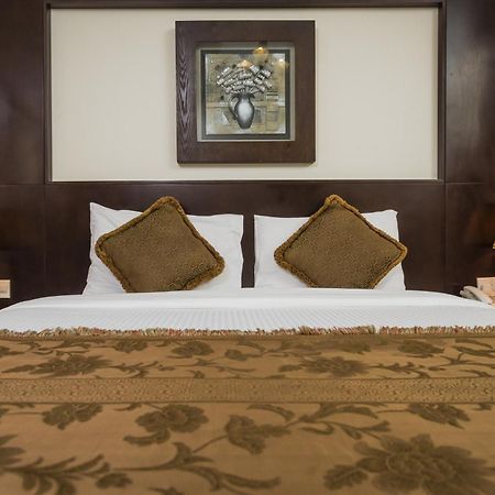 Arabian Dreams Hotel Apartments Dubai Room photo