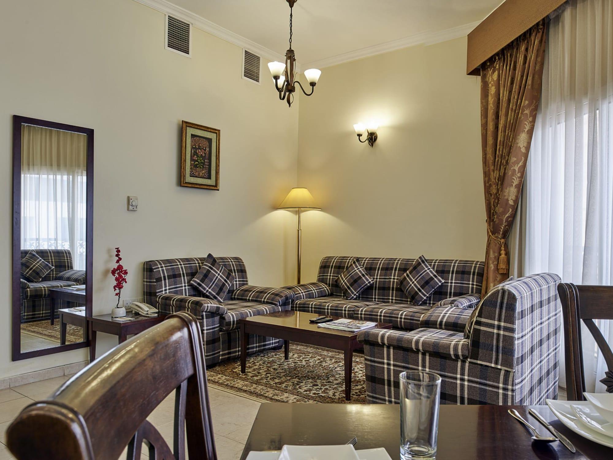 Arabian Dreams Hotel Apartments Dubai Exterior photo