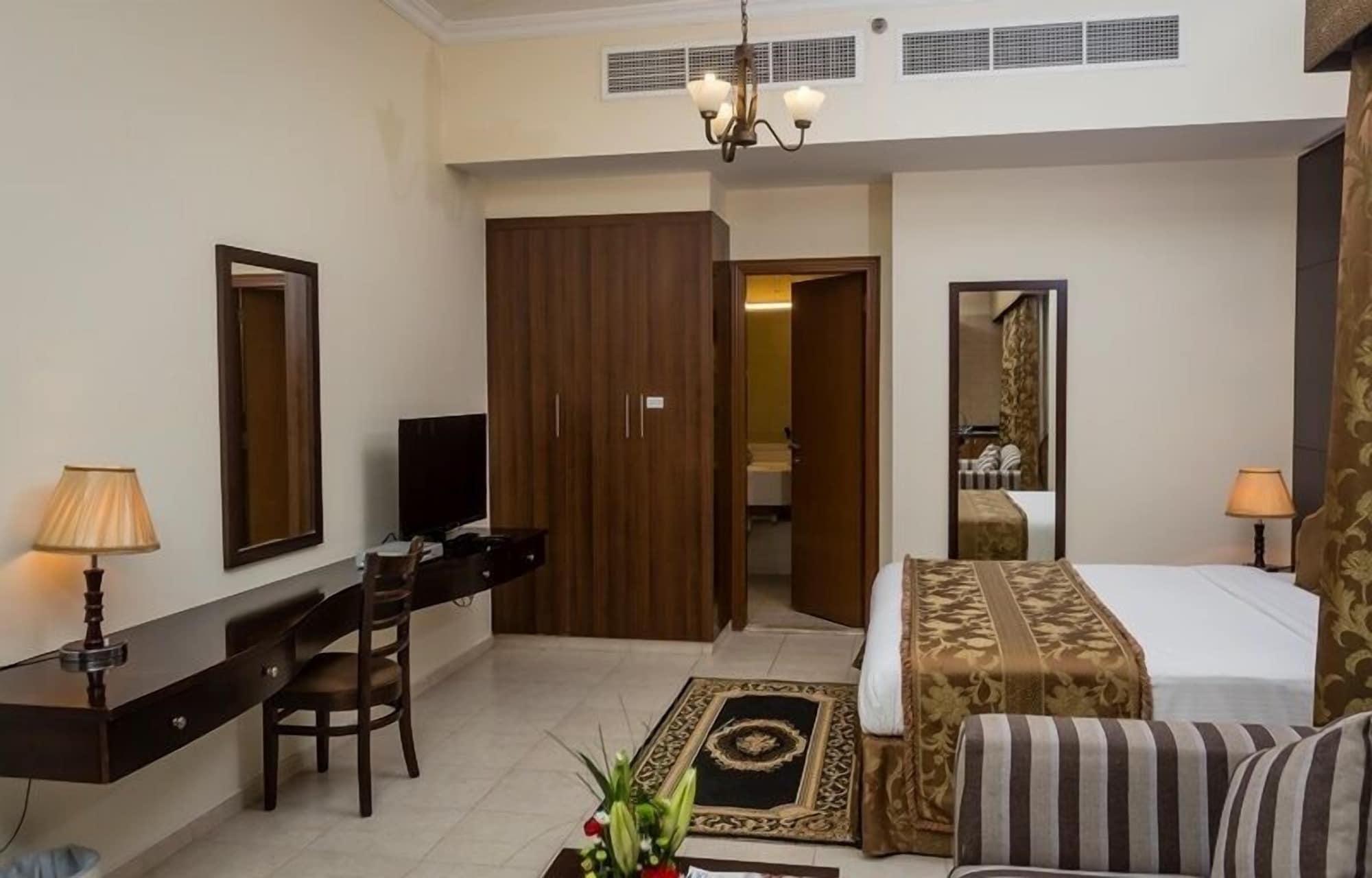 Arabian Dreams Hotel Apartments Dubai Exterior photo