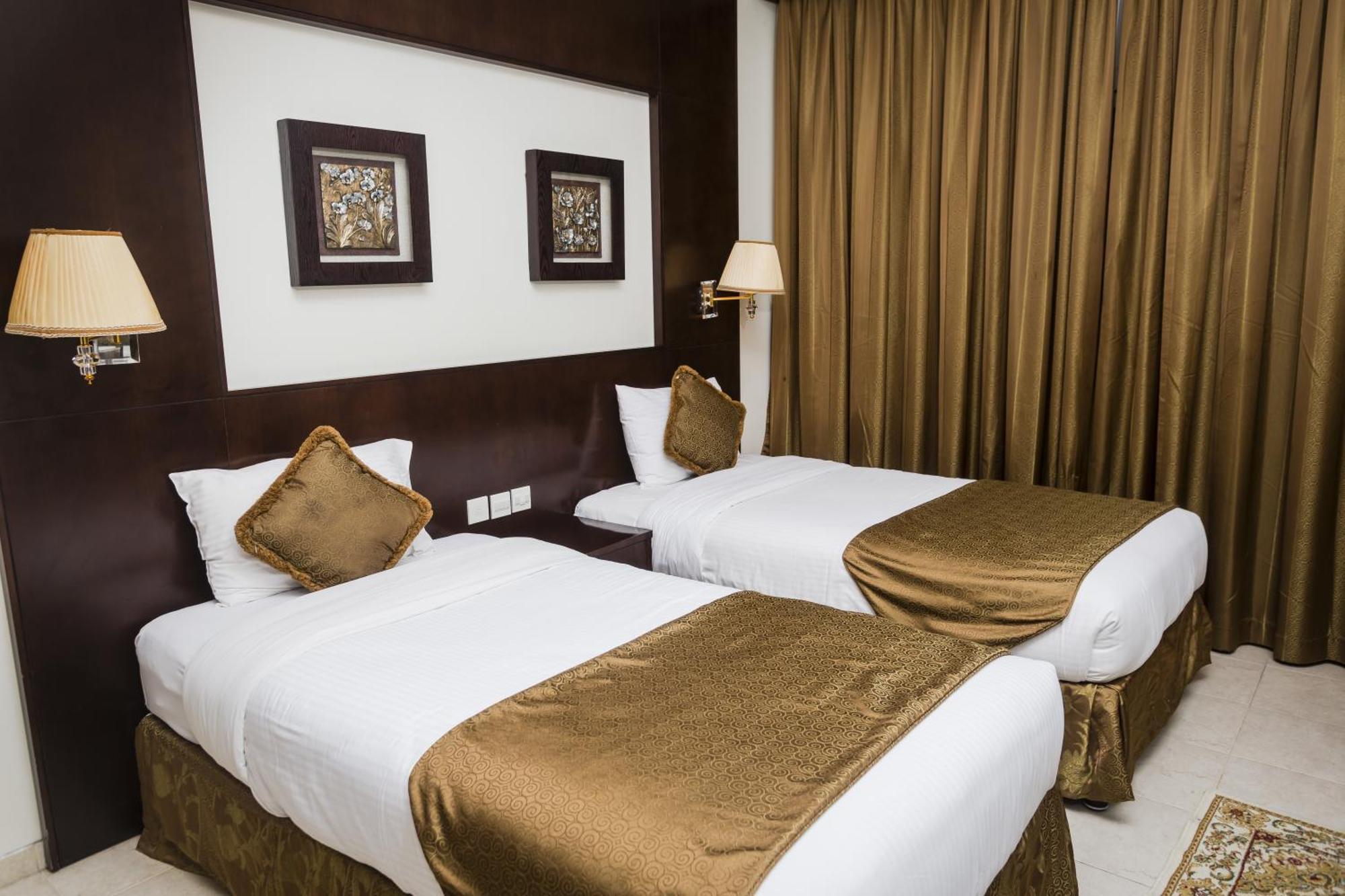 Arabian Dreams Hotel Apartments Dubai Room photo